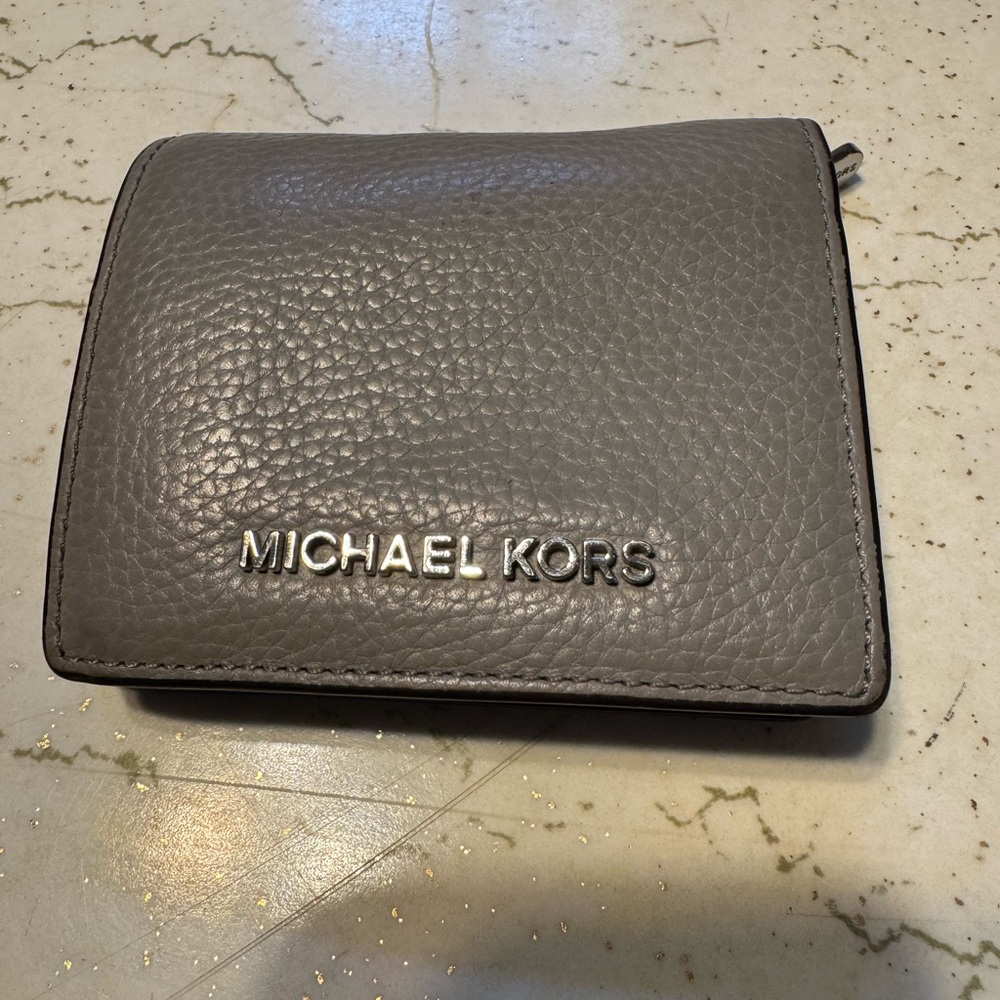 Michael Kors Pebbled Gray Leather Wallet